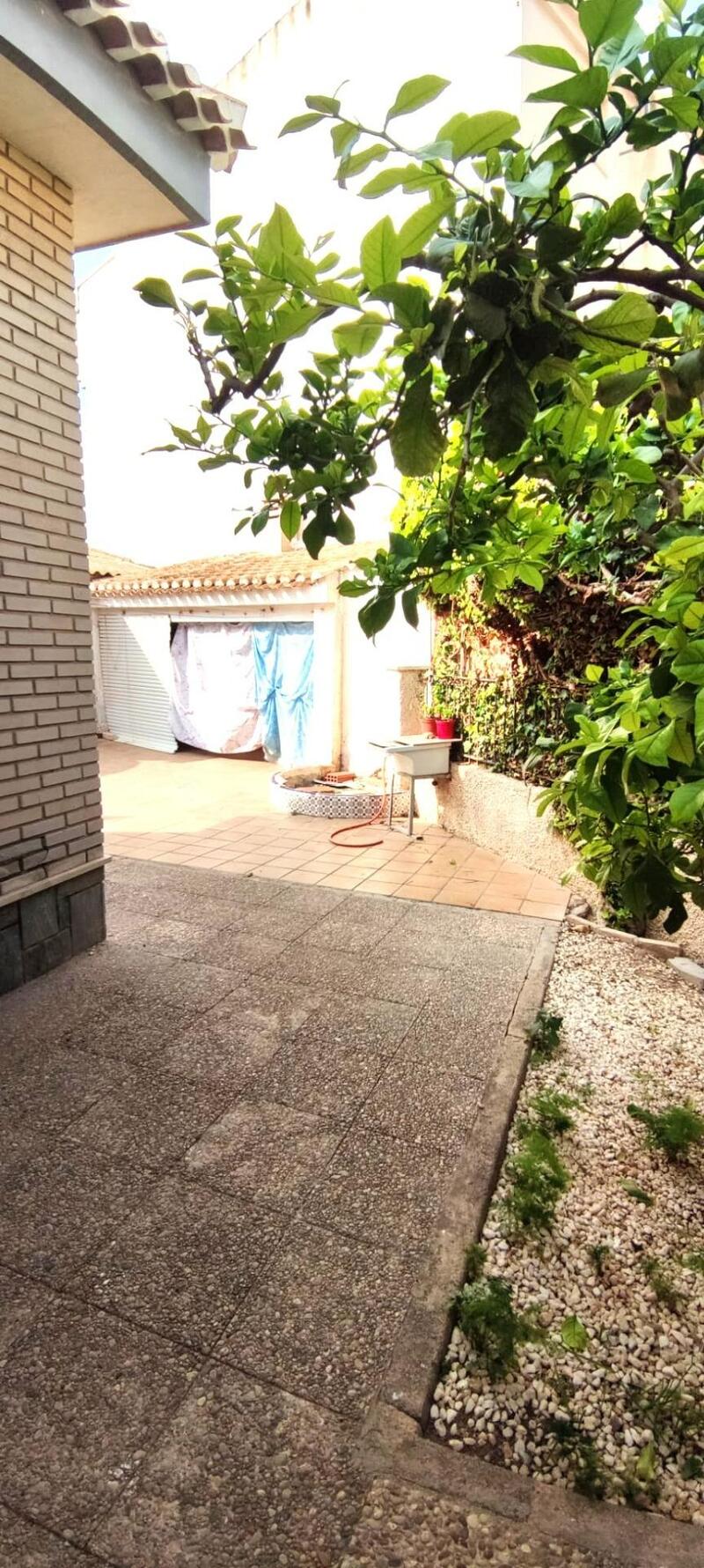 4 Cuarto Villa en venta