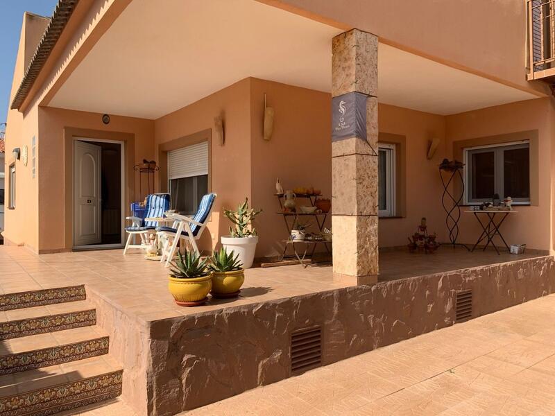 3 bedroom Villa for sale