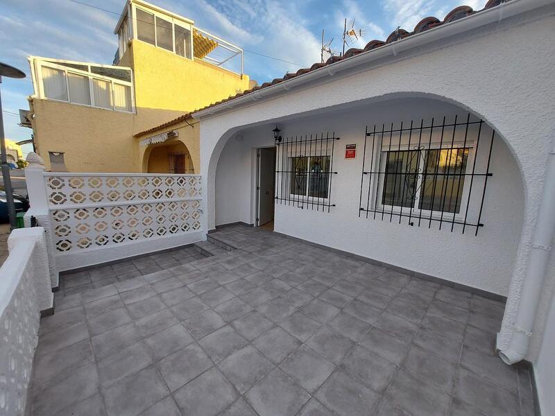 Townhouse for sale in San Fulgencio, Alicante