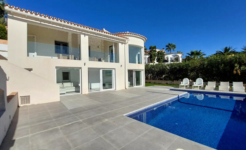 Villa en venta en Benissa, Alicante