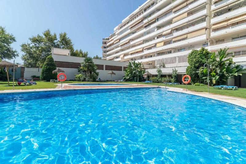 Apartment for sale in Marbella, Málaga