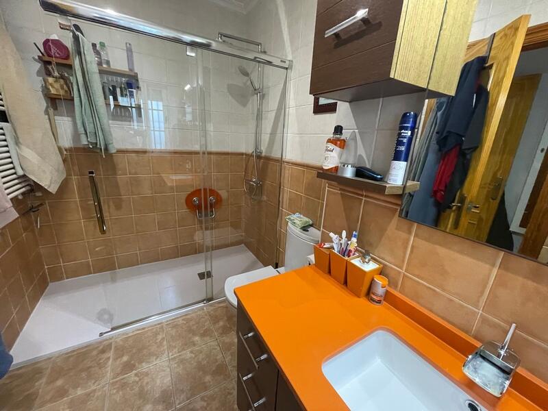 3 Cuarto Adosado en venta