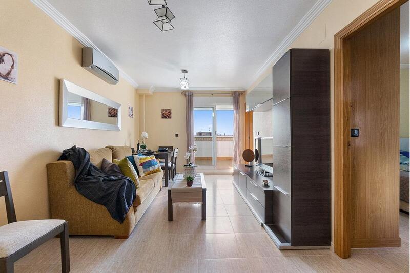 3 bedroom Apartment for sale