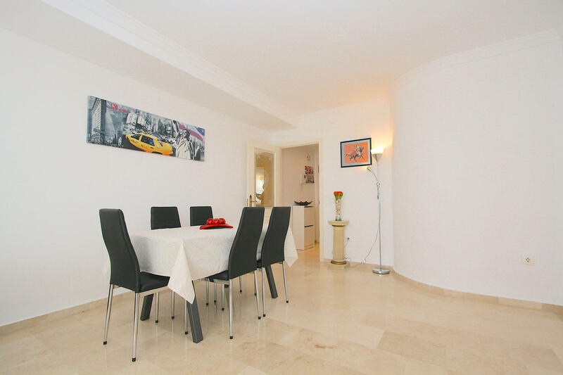 4 bedroom Apartment for sale