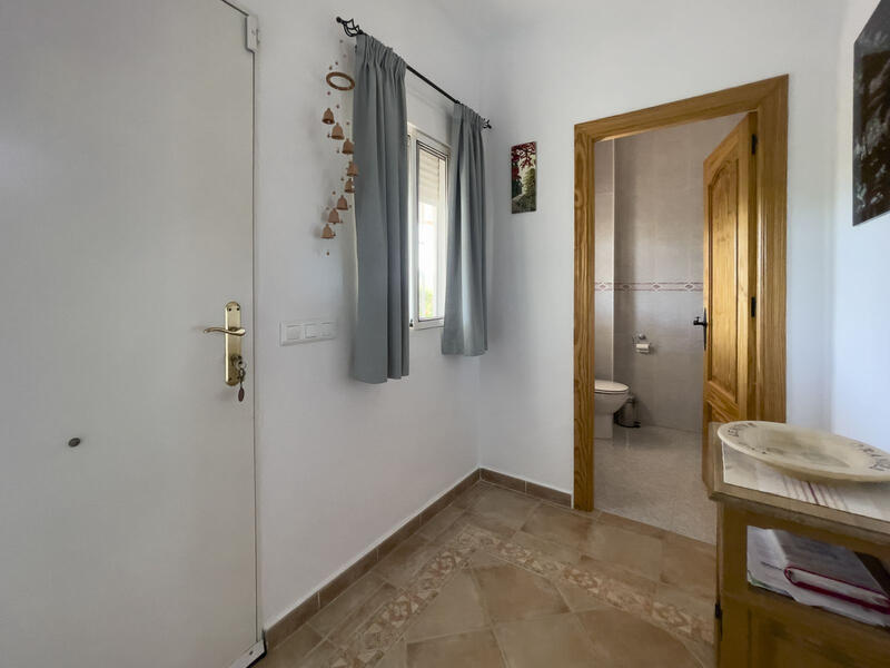 4 Cuarto Villa en venta