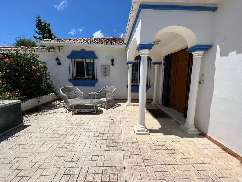 4 Cuarto Villa en venta