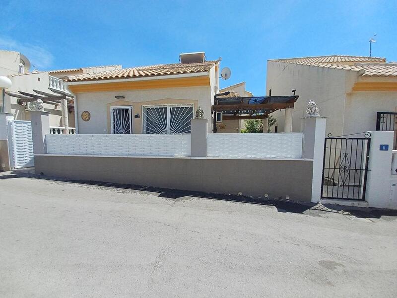 3 Cuarto Villa en venta