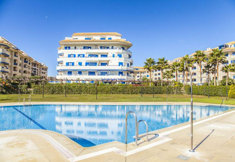 Apartamento en venta en San Luis de Sabinillas, Málaga