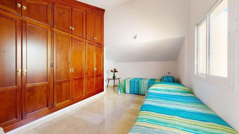 4 Cuarto Villa en venta