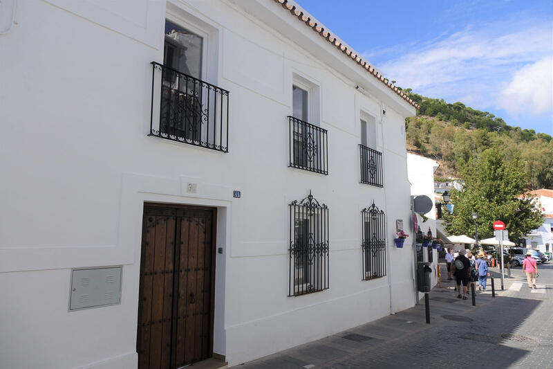 Byhus til salg i Mijas, Málaga