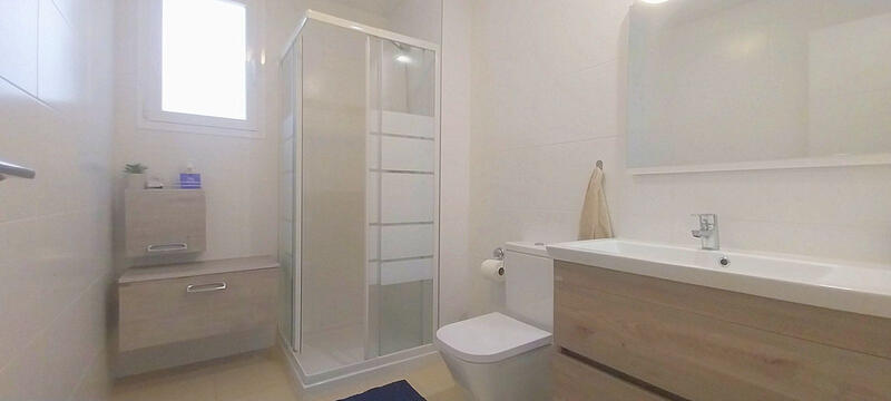 2 slaapkamer Appartement Te koop