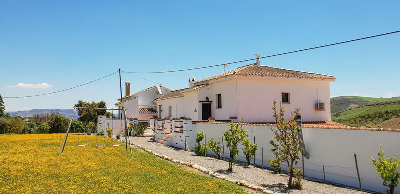 6 Schlafzimmer Landhaus zu verkaufen