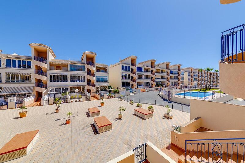 Apartment for sale in Orihuela Costa, Alicante