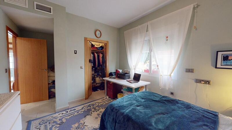 3 Cuarto Villa en venta