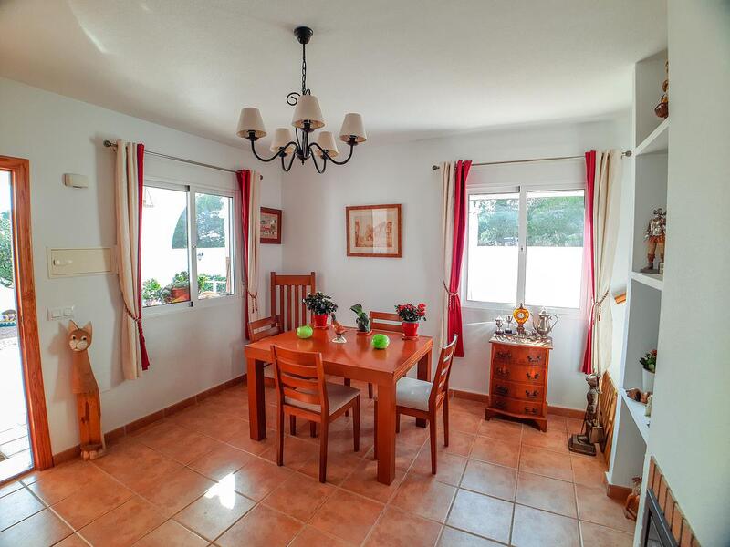 3 bedroom Country House for sale