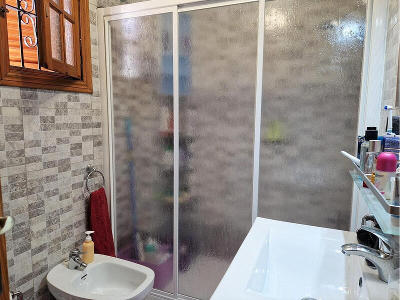 2 Cuarto Adosado en venta