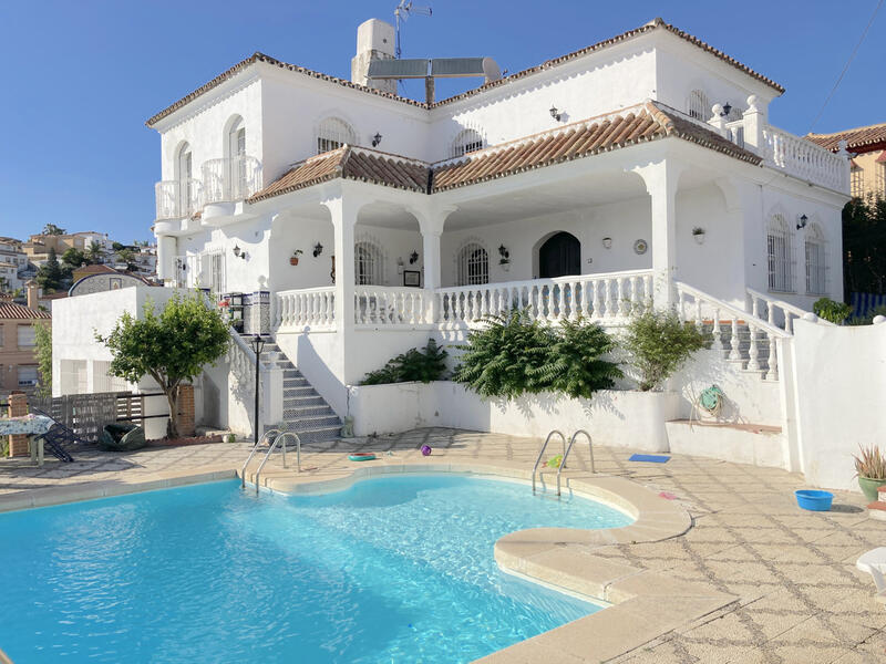 Villa til salg i Coin, Málaga