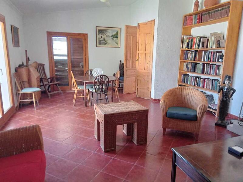 4 chambre Auberge à vendre