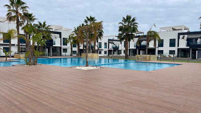 Apartamento en venta en Orihuela Costa, Alicante