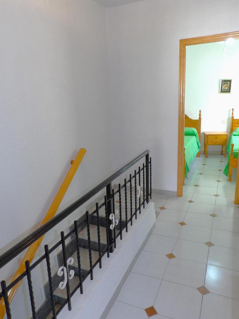 2 Cuarto Adosado en venta