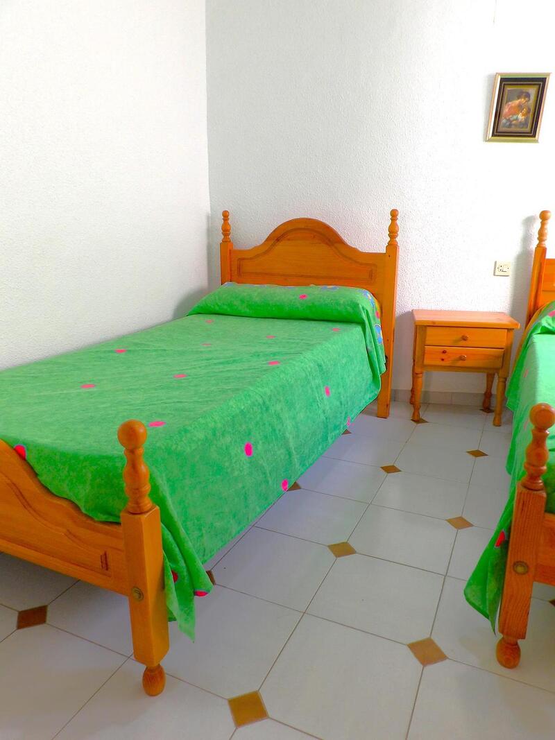 2 Cuarto Adosado en venta