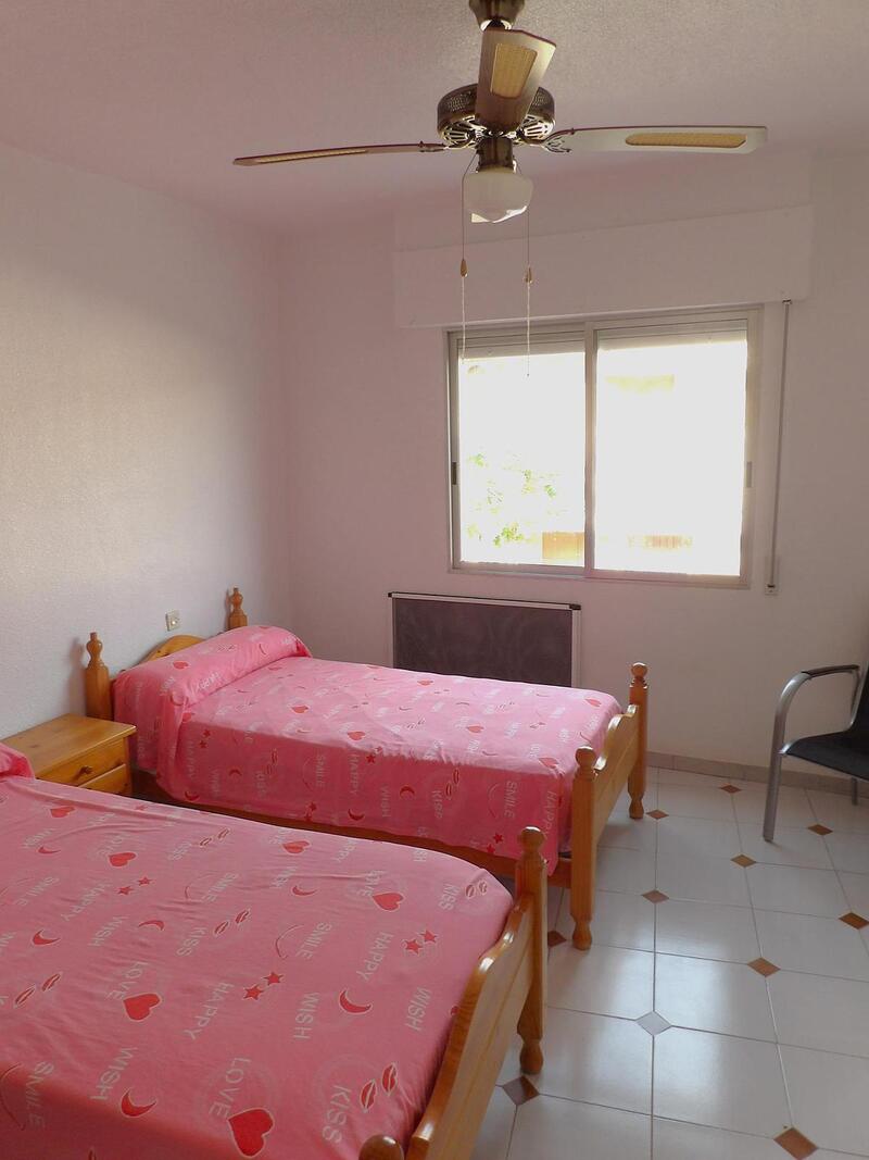 2 Cuarto Adosado en venta