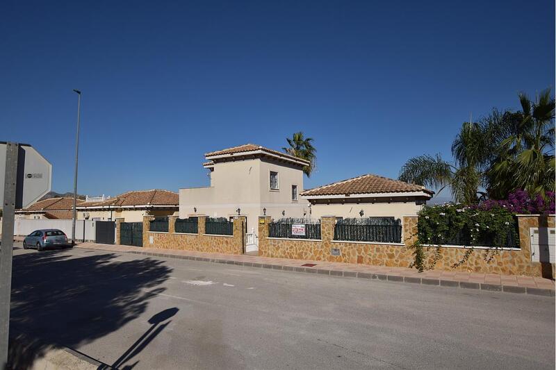 5 Cuarto Villa en venta