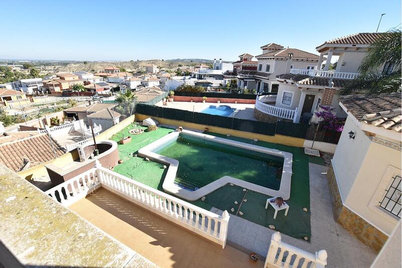 5 bedroom Villa for sale