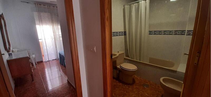 4 Cuarto Adosado en venta