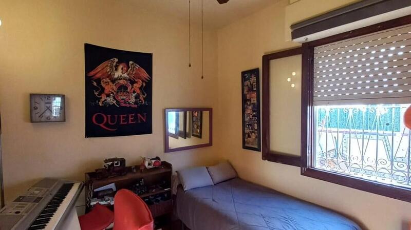 2 Cuarto Villa en venta