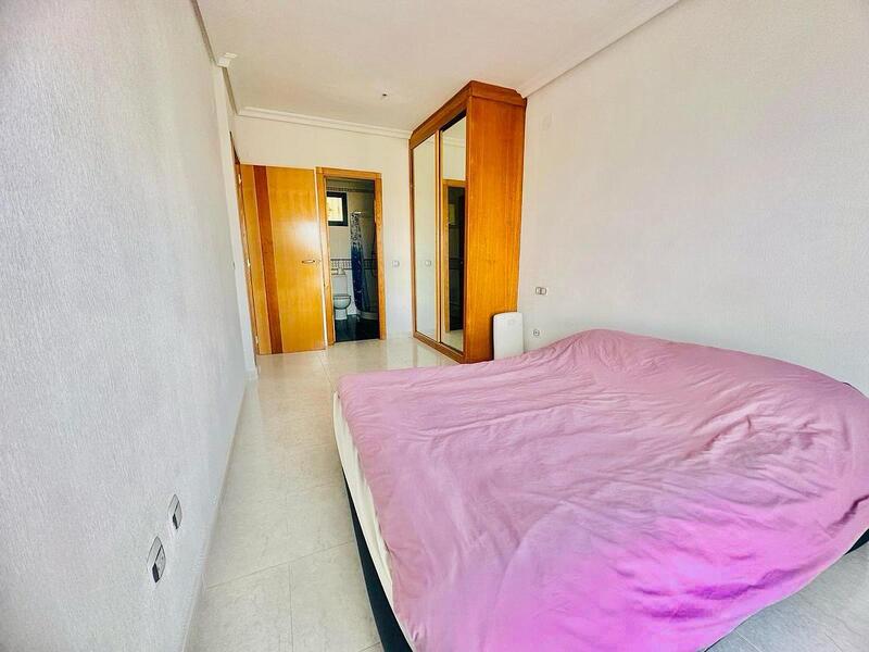 2 slaapkamer Appartement Te koop