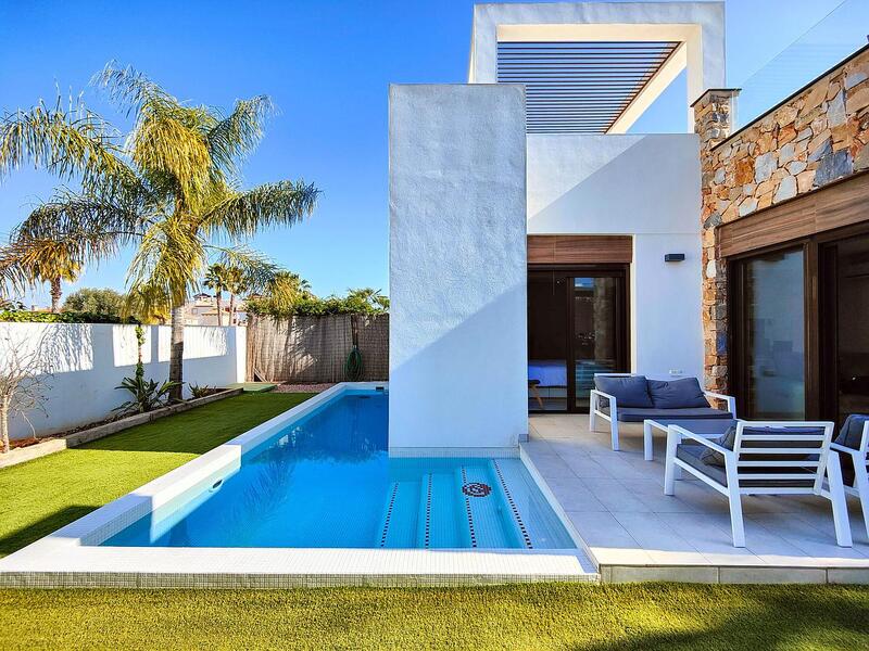 2 bedroom Villa for sale