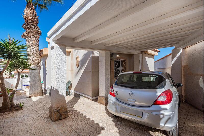 2 Cuarto Villa en venta