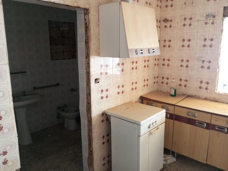 3 slaapkamer Gezinswoning Te koop