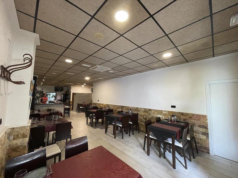 3 Cuarto Local Comercial en venta