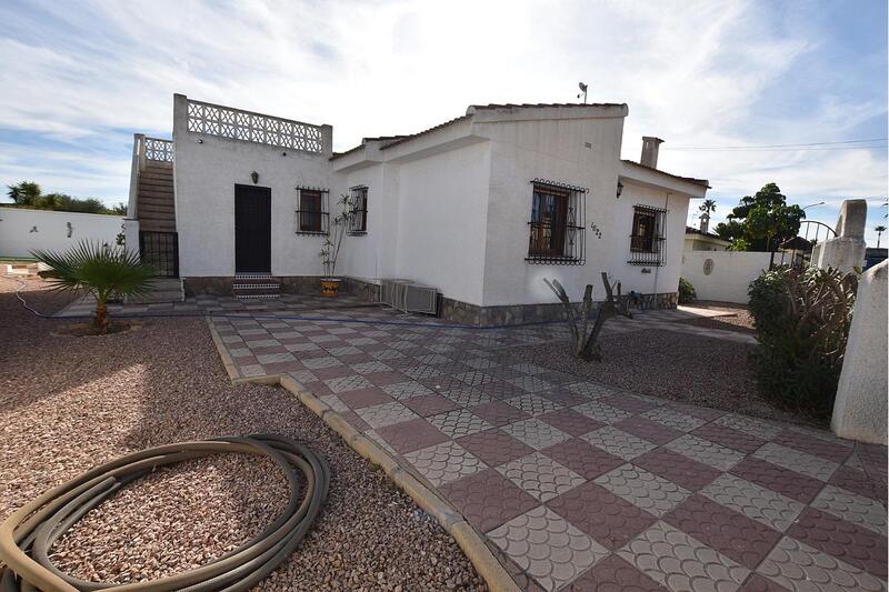 3 Cuarto Villa en venta