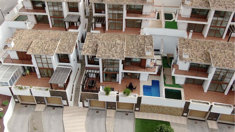 4 Cuarto Villa en venta