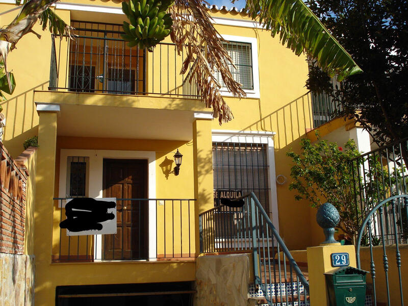 Townhouse for sale in Mijas Costa, Málaga