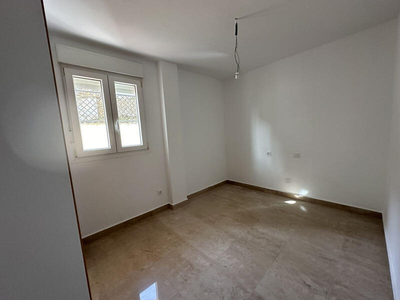 2 slaapkamer Appartement Te koop