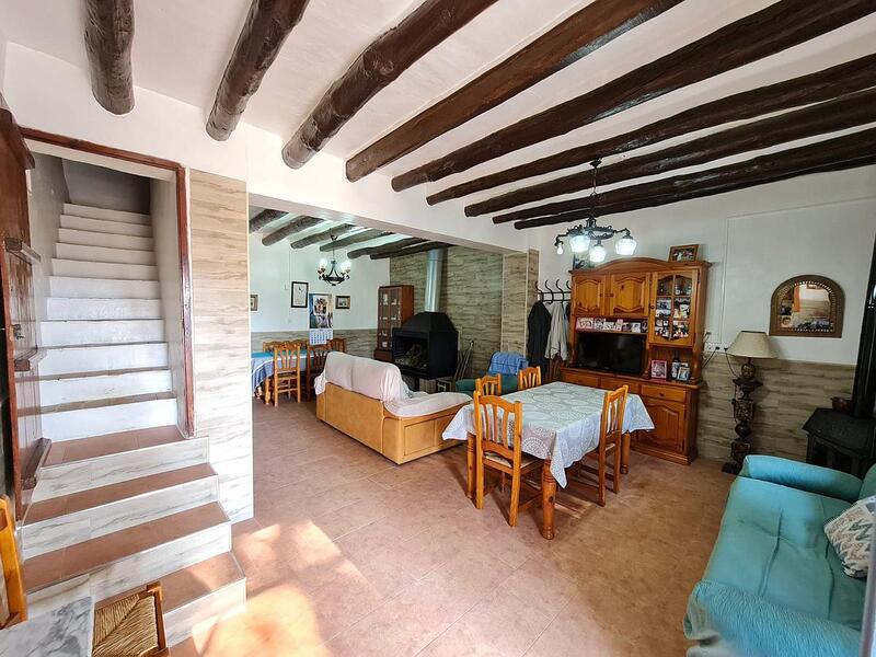 3 Schlafzimmer Landhaus zu verkaufen