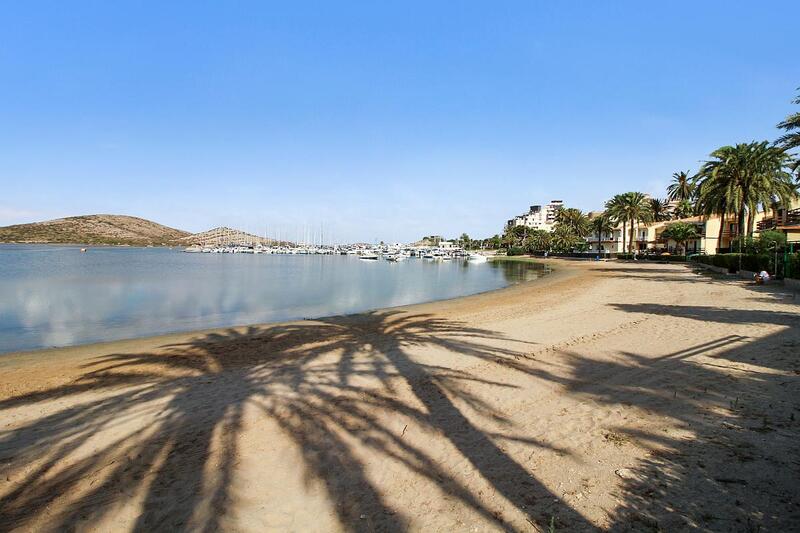 Townhouse for sale in La Manga del Mar Menor, Murcia