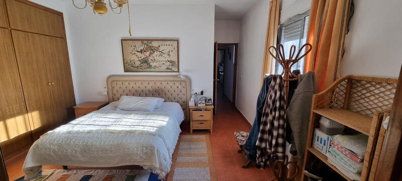 3 Schlafzimmer Landhaus zu verkaufen