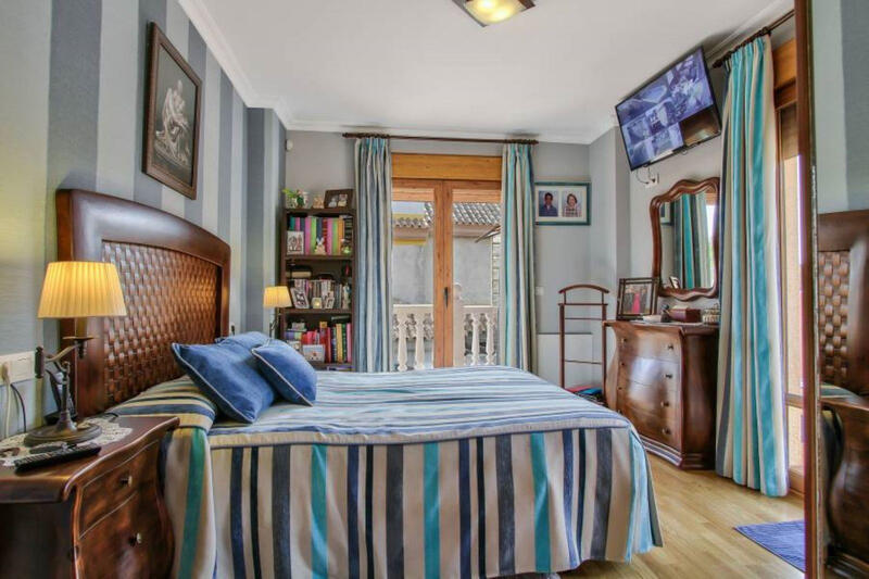 7 Schlafzimmer Villa zu verkaufen