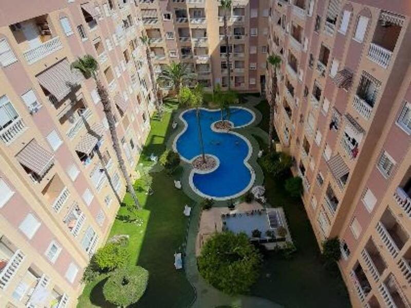 2 bedroom Apartment for sale