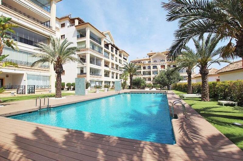 Apartment for sale in Guardamar del Segura, Alicante