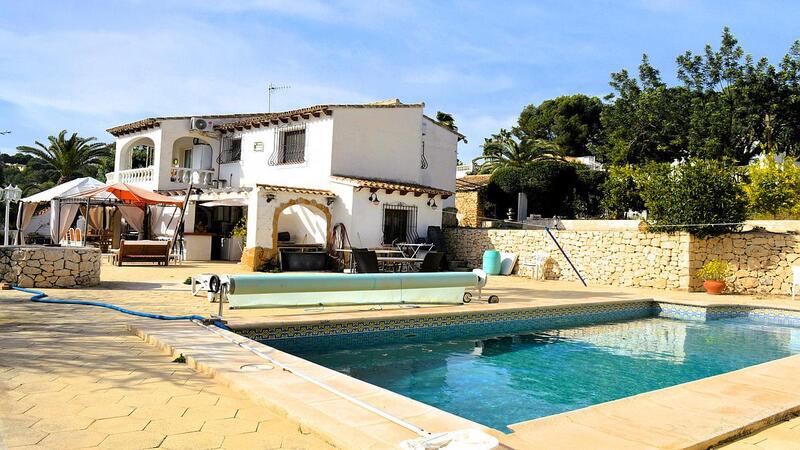 Villa til salgs i Moraira, Alicante