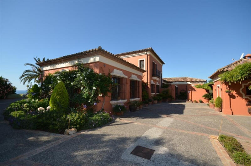 4 Cuarto Villa en venta