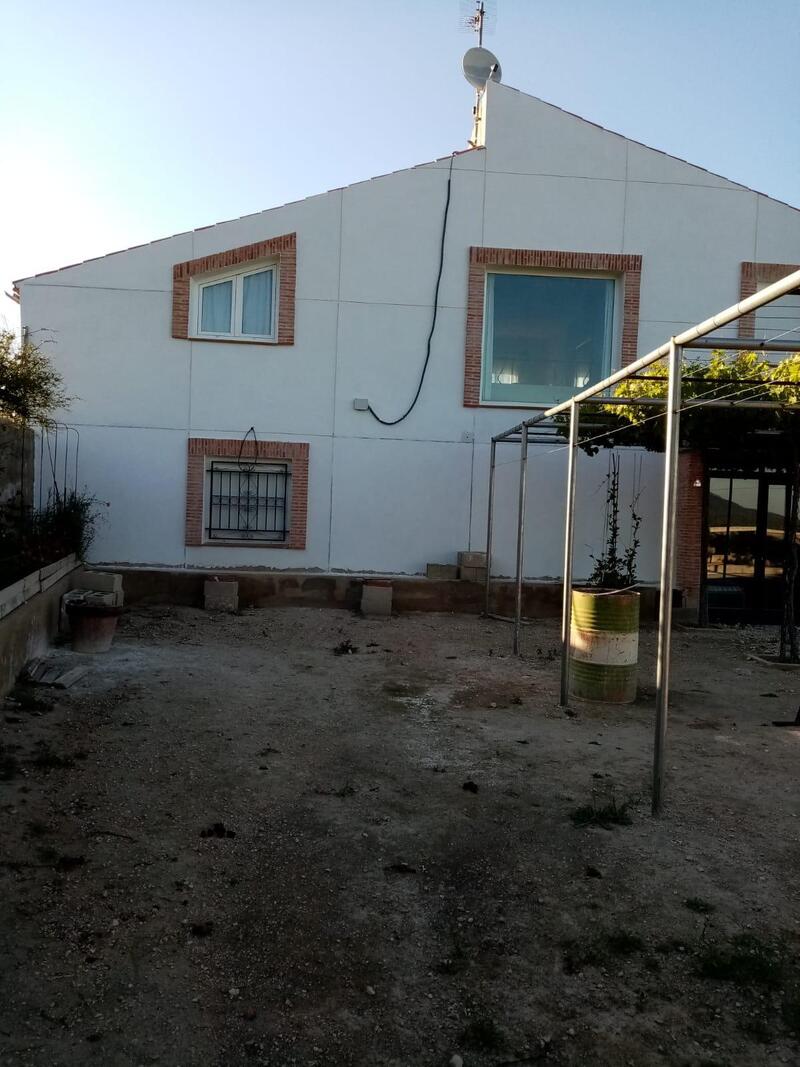 8 Cuarto Villa en venta