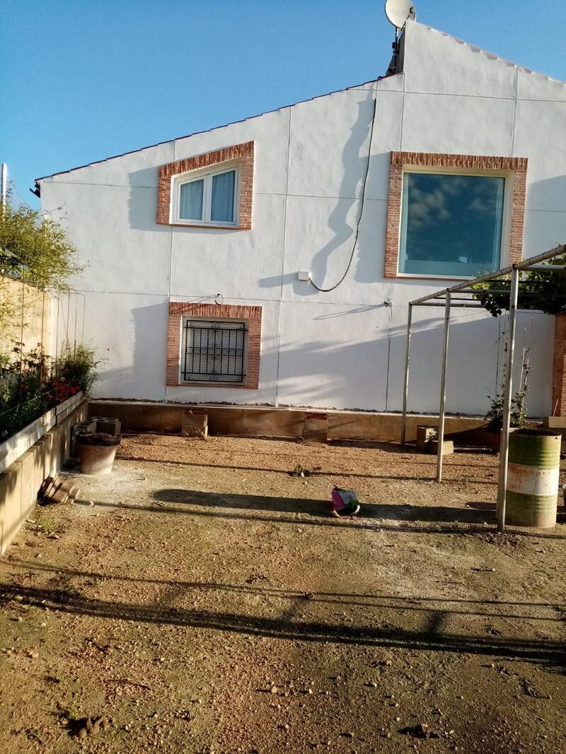 8 Cuarto Villa en venta