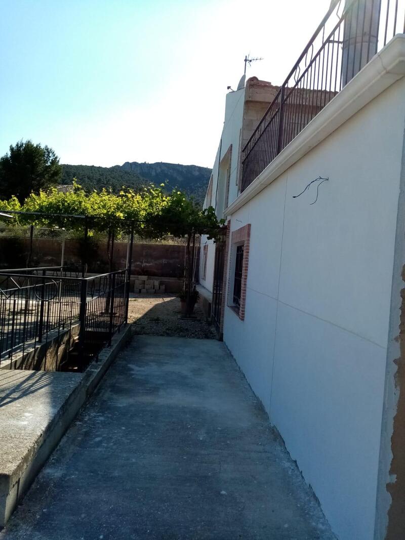 8 Cuarto Villa en venta